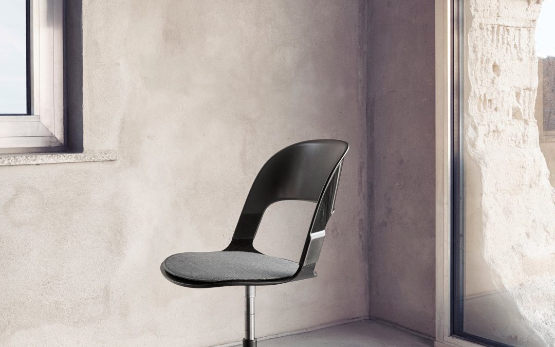 Fritz Hansen – New Pair Chair